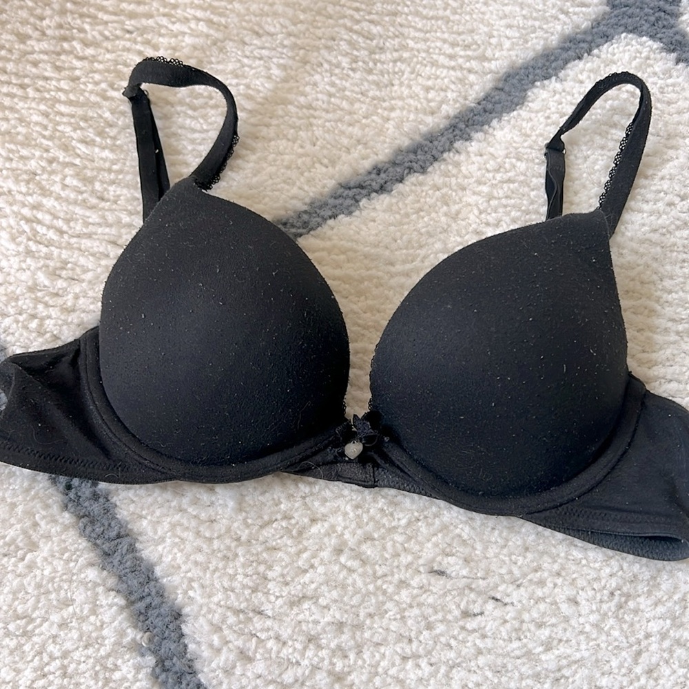 FREE w/ PURCHASE - VS bra